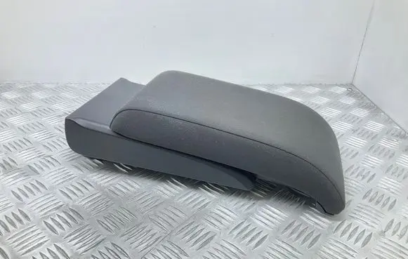 Volkswagen Touran II Armrest 1T0864208