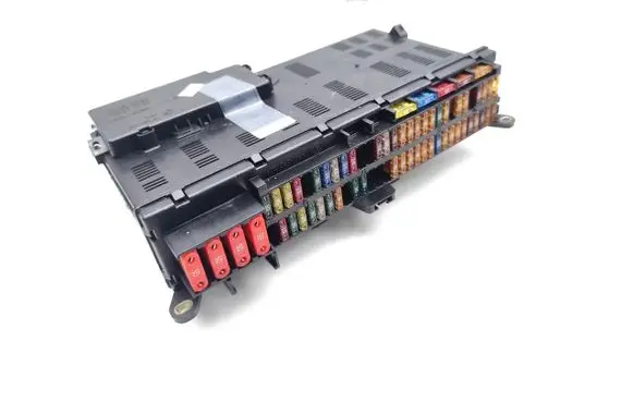 BMW X5 E53 Fuse module 8380407 8378107
