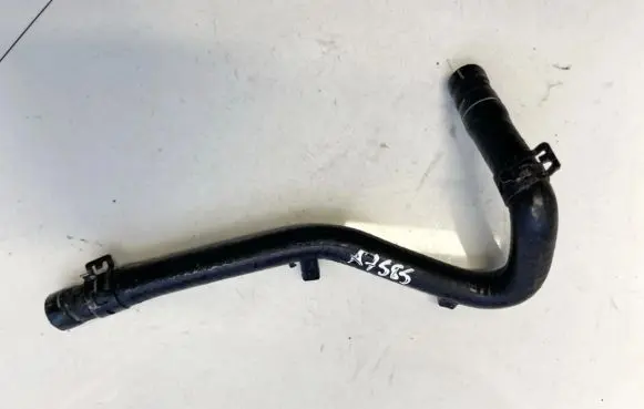 Volkswagen PASSAT B5 Engine coolant pipe/hose 8D0121107