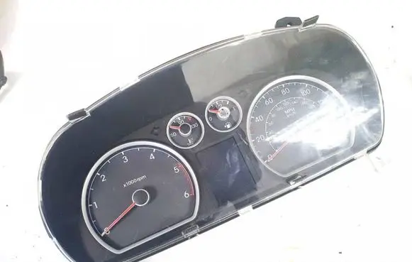 Hyundai i30 Speedometer (instrument cluster) 940032L915 11001048000H