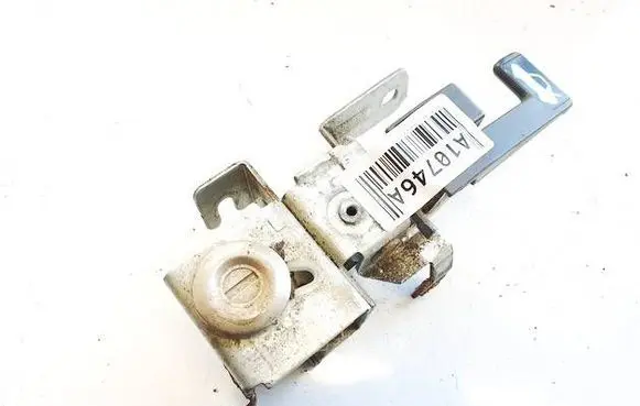 Tailgate opening switch