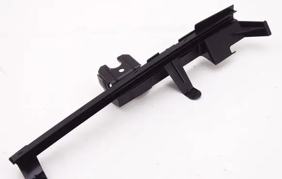 Renault Master II Door glass rail 353418