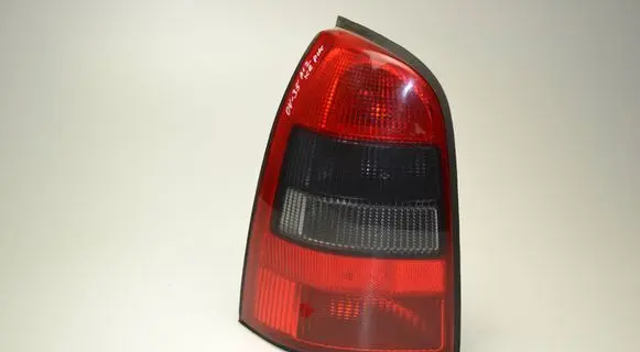 Opel Vectra B Rear/tail lights 09153153