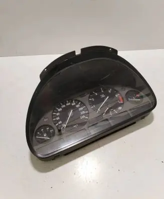 BMW 5 E39 Speedometer (instrument cluster) 62118375669 110008735