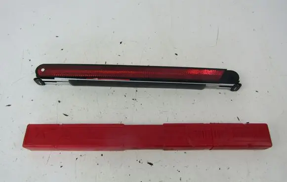 Audi A4 S4 B7 8E 8H Emergency warning sign 8H0860251