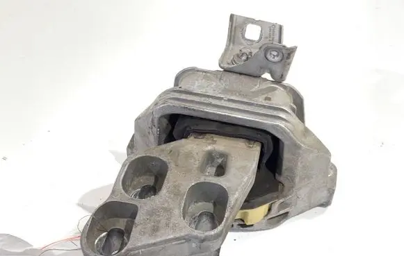 Mercedes-Benz B W246 W242 Engine mount vacuum valve 2462400617