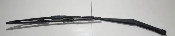 Volvo XC90 Front wiper blade arm