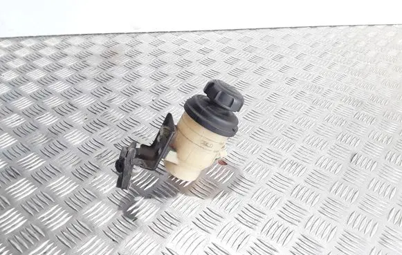 Hyundai H-1, Starex, Satellite Power steering fluid tank/reservoir