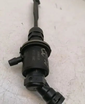 Renault Master III Clutch slave cylinder 3182891 VS804836