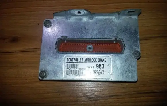 Chrysler Neon I ABS control unit/module p5269963 tbe346640e52