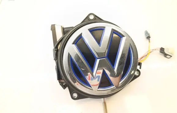 Volkswagen Golf VII Tailgate handle with camera 5GE827469F