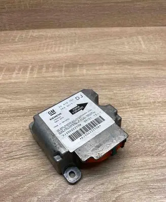 Opel Vectra B Airbag control unit/module 24416701 1923594 USED
