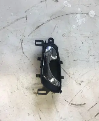 Nissan Qashqai Front door interior handle 806714EA0A