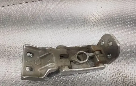 Opel Movano B Rear door lower hinge 844000014R 4111022M