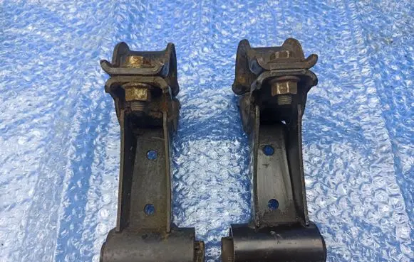 Mercedes-Benz ML W163 Sway bar bush bracket, front JGC ANC