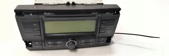 Skoda Octavia Mk2 (1Z) Radio/GPS head unit trim 1Z0035161B
