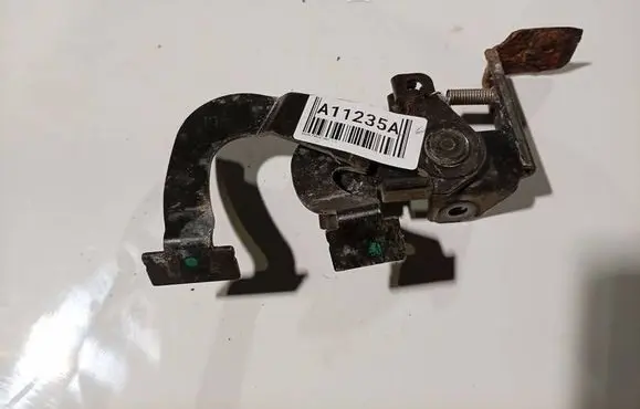 Skoda Fabia Mk1 (6Y) Fuel tank opening switch 6Y1827611