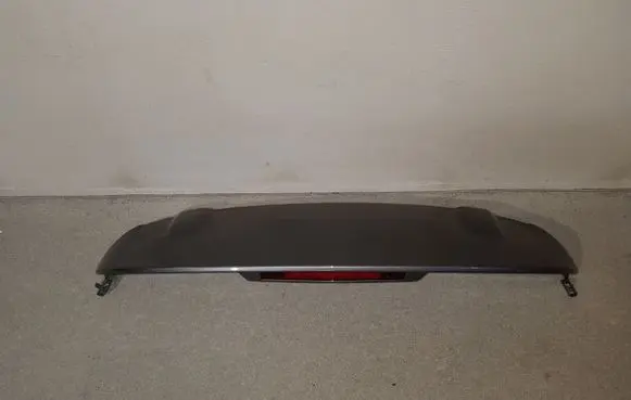 Renault Clio IV Tailgate/trunk spoiler 