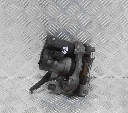 Audi Q3 8U Rear brake caliper 02A04631391 5Q0615406