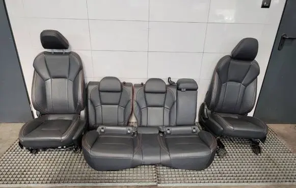 Subaru XV II Seat set