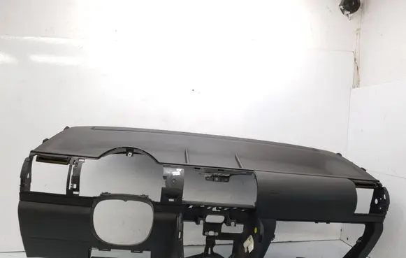 Volkswagen Fox Dashboard 5Z0857003C 5Z0857067