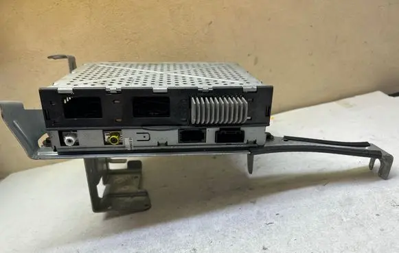 Audi Q7 4L Radio/CD/DVD/GPS head unit 4E0035541S 4E0910541Q