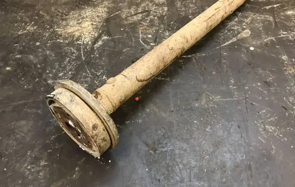 Mazda B2500 Middle center prop shaft 