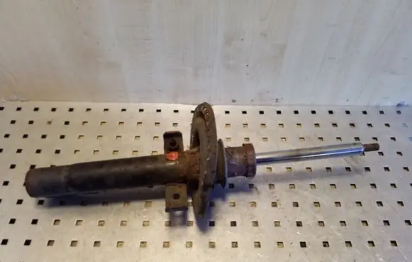 Renault Megane II Front shock absorber/damper