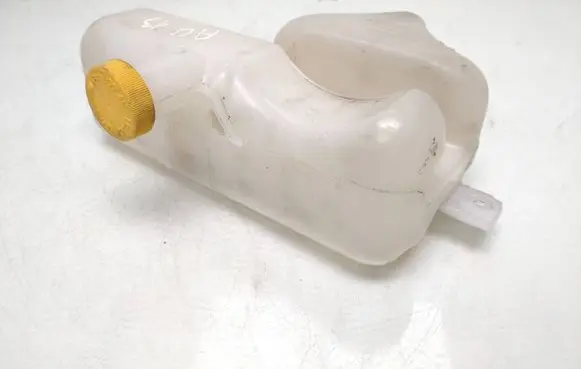 Mazda 6 Coolant expansion tank/reservoir