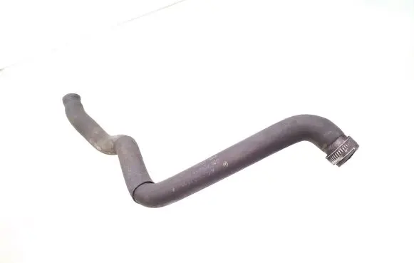 Mercedes-Benz Vito Viano W639 Engine coolant pipe/hose A6398323723