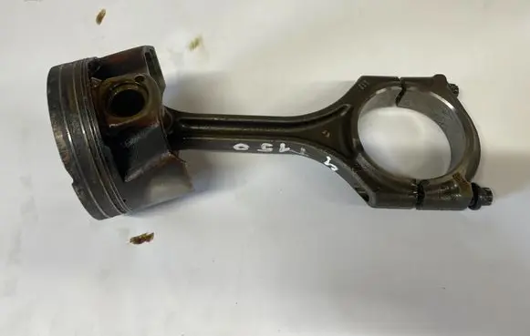 Ford Mustang VI Piston 