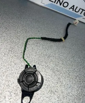 BMW 3 E46 Front door high frequency speaker 8368232