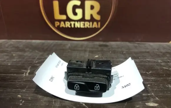 Volvo XC60 Central locking switch button 31318988