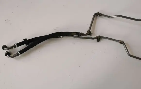 Mercedes-Benz C W205 Gearbox oil cooler pipe/hose A2052703400