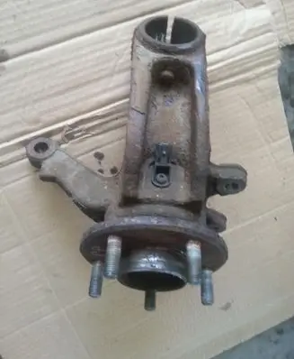 Jaguar X-Type Front wheel hub spindle knuckle