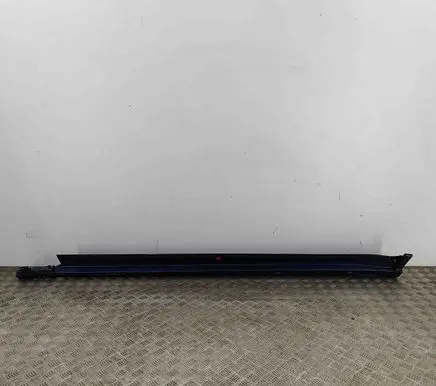 BMW iX3 G08 Sill 8064811