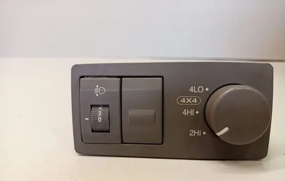 KIA Sorento Differential lock switch 612W16240