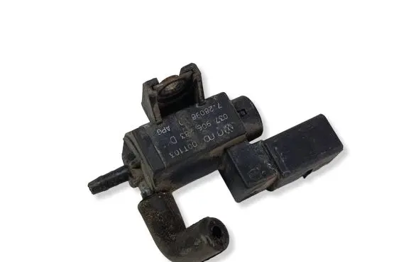 Seat Alhambra (Mk1) Turbo solenoid valve 037906283D