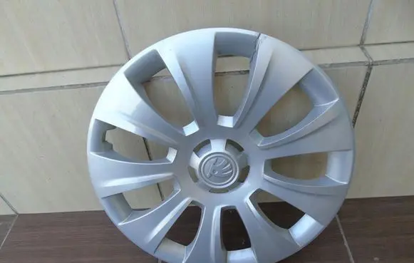 Skoda Kodiaq R17 wheel hub/cap/trim 