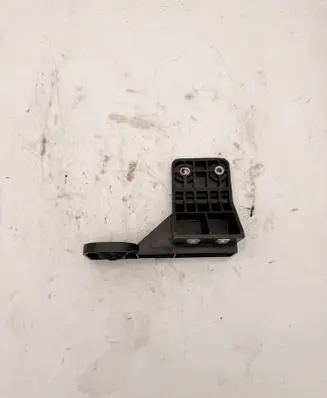 Fiat Tipo Radiator mount bracket 52199693 52130848 52040648