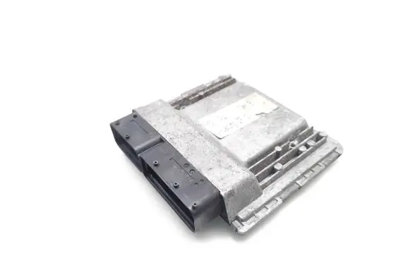 Ford Focus Engine control unit/module 5M5P-12B565-AJ 5WP22350AG 92731553