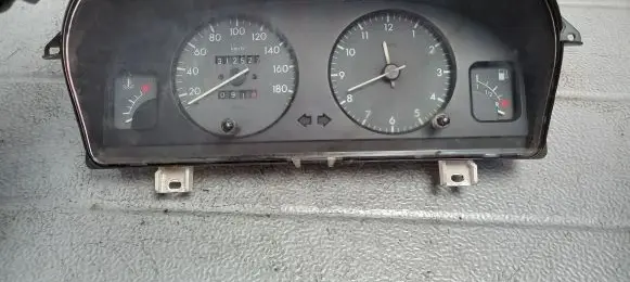 Peugeot Partner Speedometer (instrument cluster)