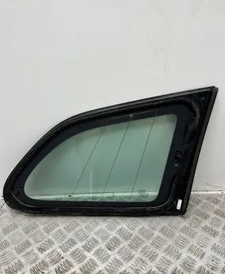 Volvo XC60 Rear side window