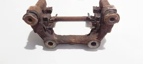 Toyota Avensis T270 Rear brake caliper w09386