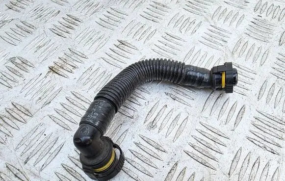 Breather/breather pipe/hose