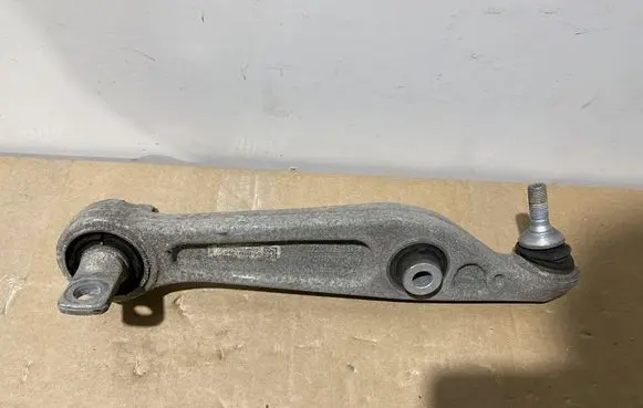 Tesla Model Y Front lower control arm/wishbone 128834199B D9F23024