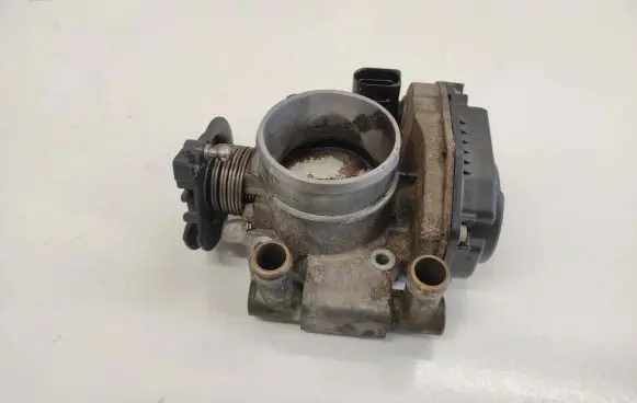 Audi A4 S4 B5 8D Throttle valve 408237210