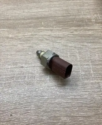 Skoda Octavia Mk4 Reversing light switch sensor 02T945415P