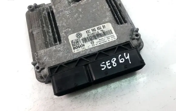 Volkswagen Golf IV Engine control unit/module 03C906056BM