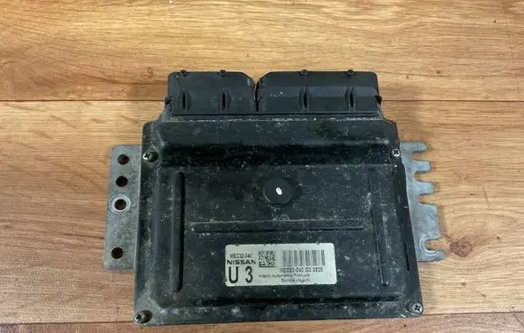 Nissan Micra Engine control unit/module MEC32040